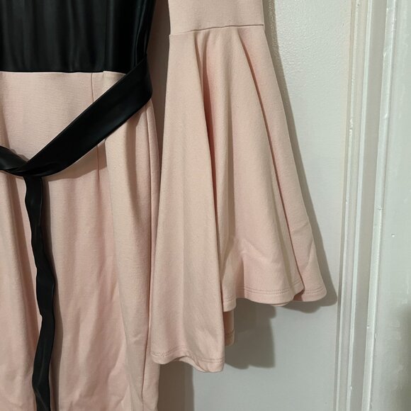 Venus - Stretch Bell Sleeves Belted Dress - Pink/Black - Size 8 - Picture 5 of 7